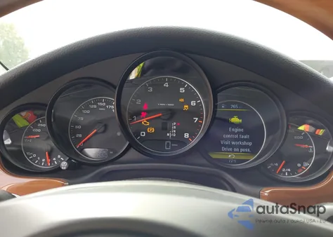 2015 Porsche Panamera 4 z USA, uszkodzony, nr VIN WP0AA2A77FL005356